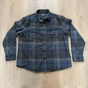 LL Bean Signature Shirt Men's Blue Gray Chamois Cloth Size LR Cotton Flannel